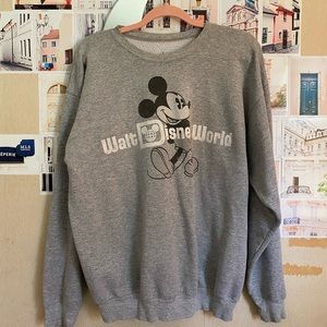 gently worn authentic Walt Disney World Mickey Crewneck